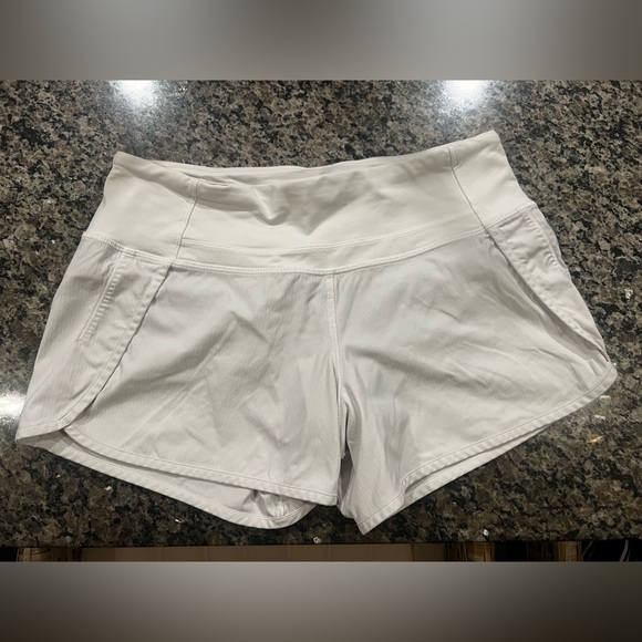 Lulu lemon running shorts speed up low rise - Picture 4 of 9